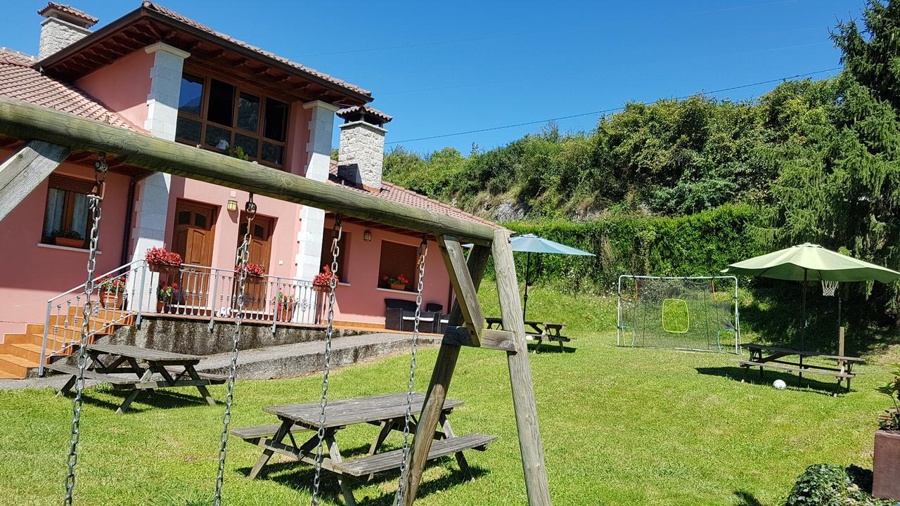 Apartamentos La Corona - Cabrales Carrena de Cabrales Luaran gambar